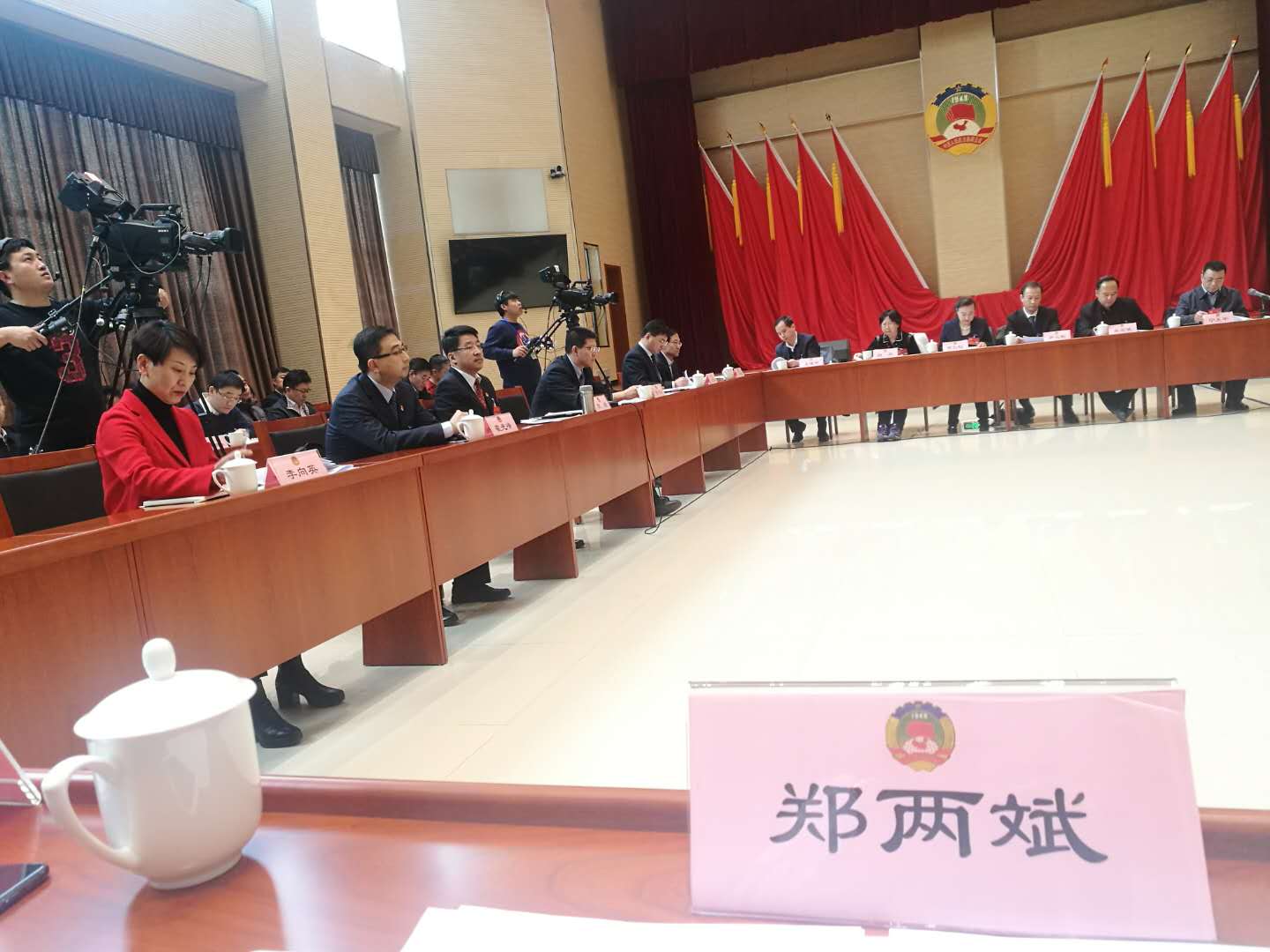 順義區(qū)政協(xié)常委、仟億達(dá)集團(tuán)董事長(zhǎng)鄭兩斌受邀參加政協(xié)北京市順義區(qū)第五屆委員會(huì)次會(huì)議召開協(xié)商議政座談會(huì)